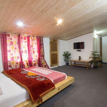 Utsav Hotell Manāli Eksteriør bilde