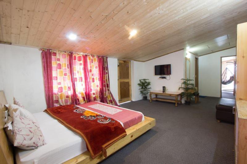 Utsav Hotell Manāli Eksteriør bilde